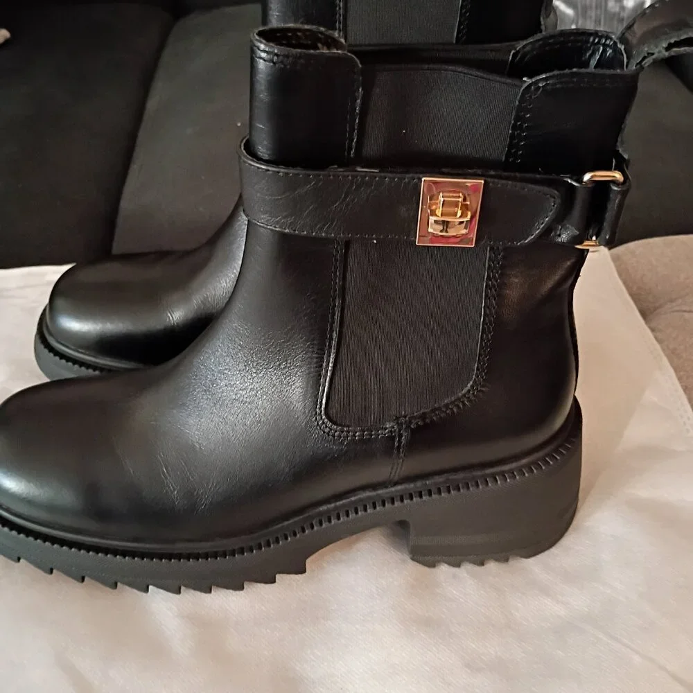 STEVE MADDEN BLACK LEATHER GATES WOMEN'S BOOT SZ 10 NWOT NWOB - Picture 7 of 11